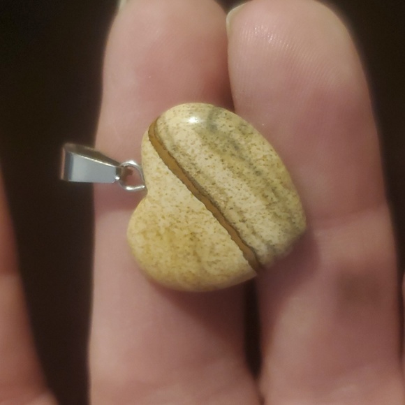 New Carved Heart Shaped Picture Jasper Pendant. - Picture 6 of 6